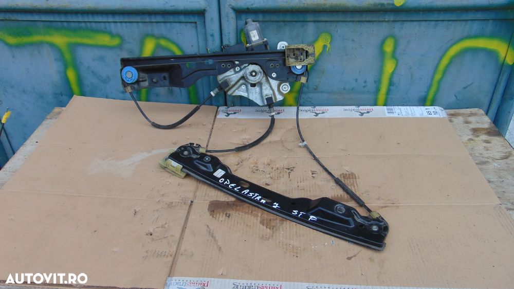 Macara cu motoras electric Opel Astra J an 2009-2018 cod 13350757 LH - 1