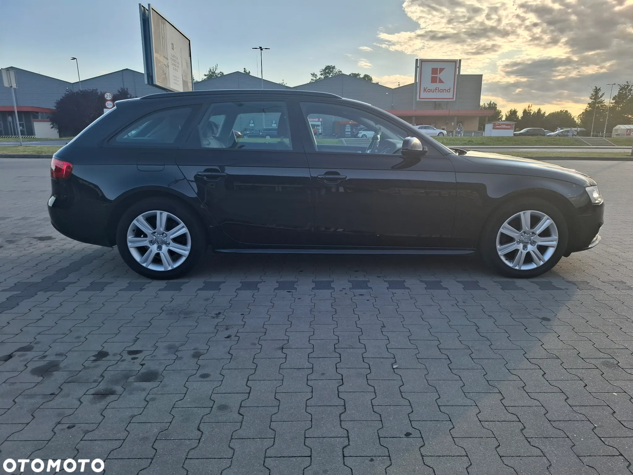 Audi A4 Avant - 5
