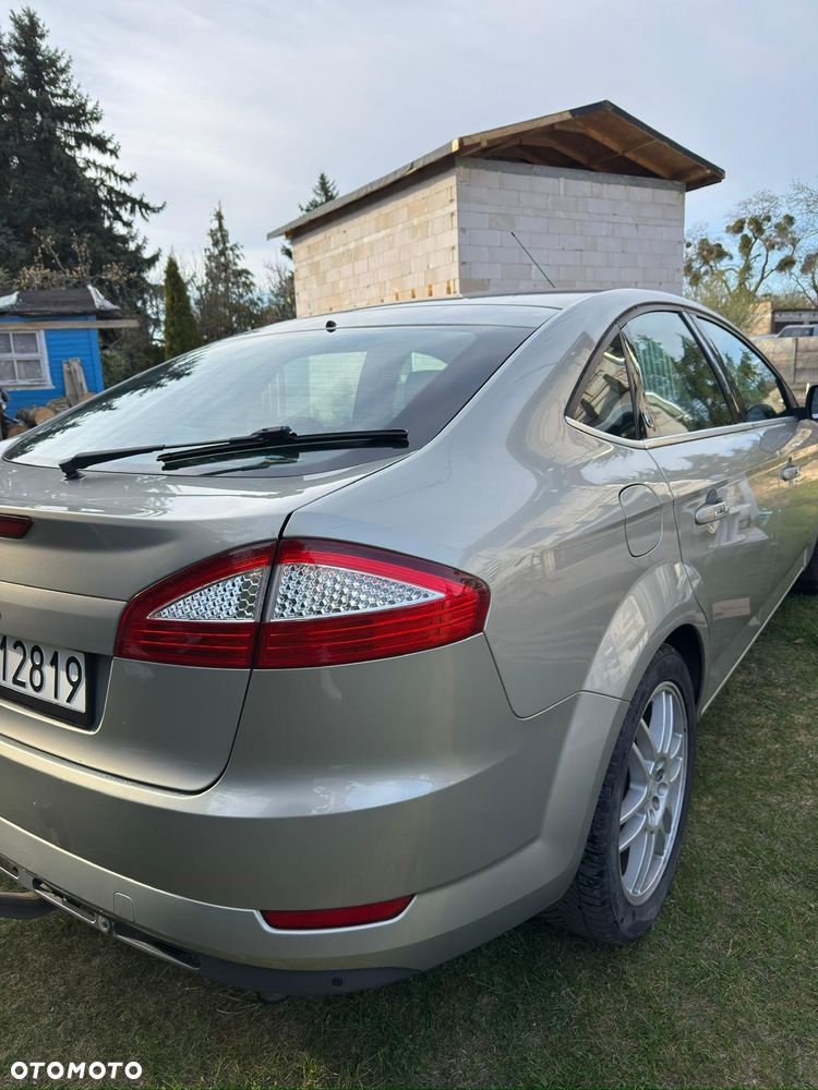 Ford Mondeo 2.3 Ghia - 2