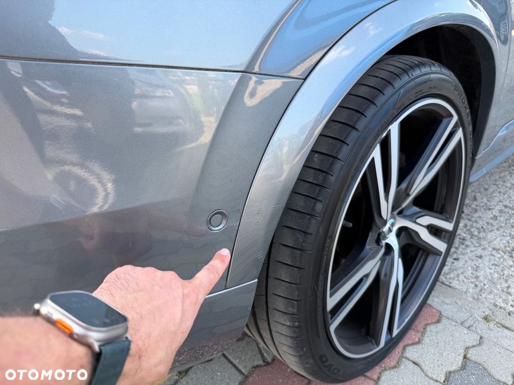 Volvo XC 90 D5 AWD R-Design 7os - 28