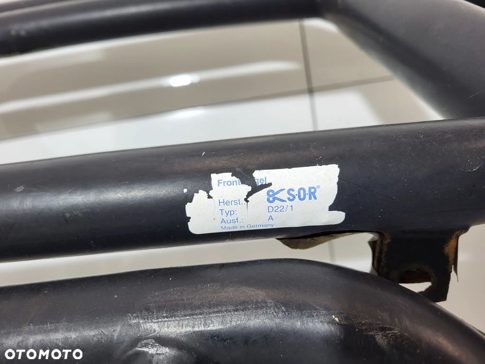Nissan Navara D22 Kangur Orurowanie Przód - 9