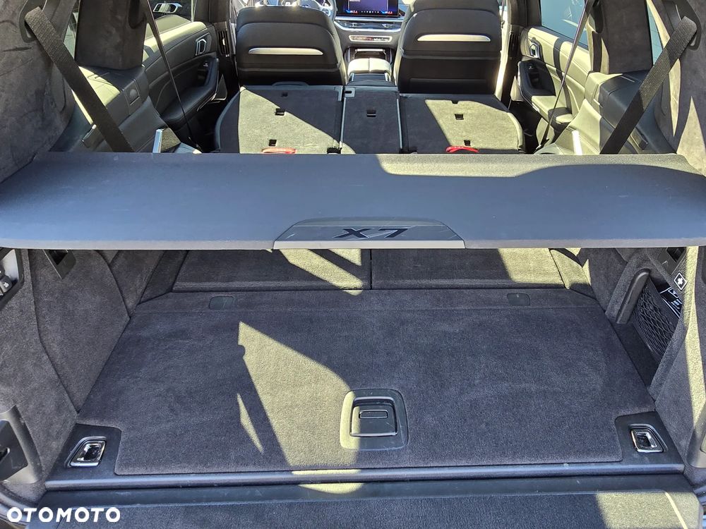 BMW X7 xDrive40d mHEV M Sport sport - 25