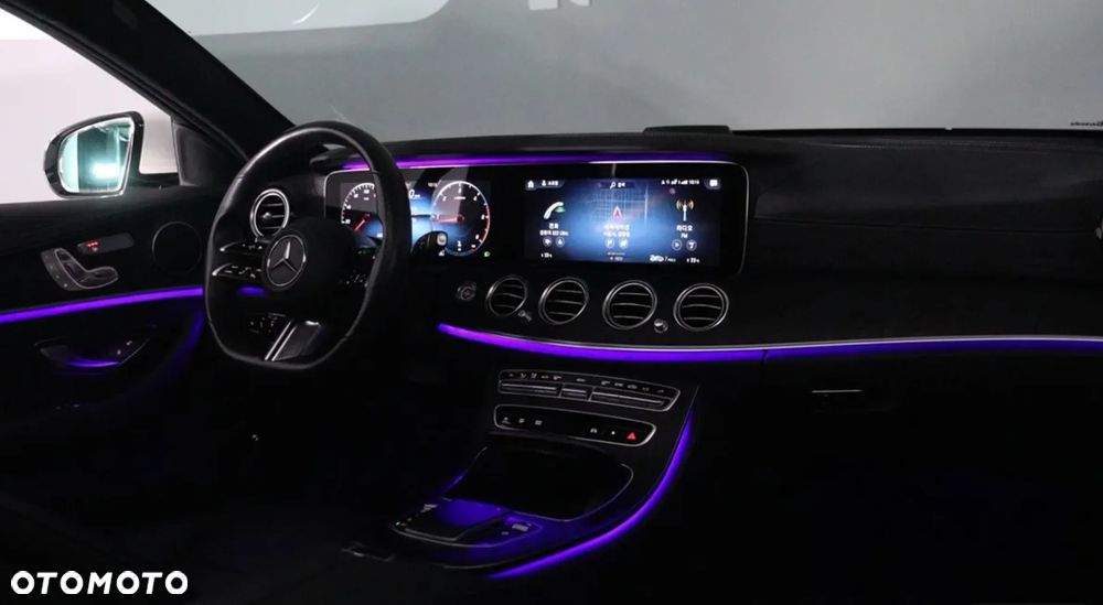 Mercedes-Benz Klasa E 220 d 4Matic 9G-TRONIC AMG Line - 18