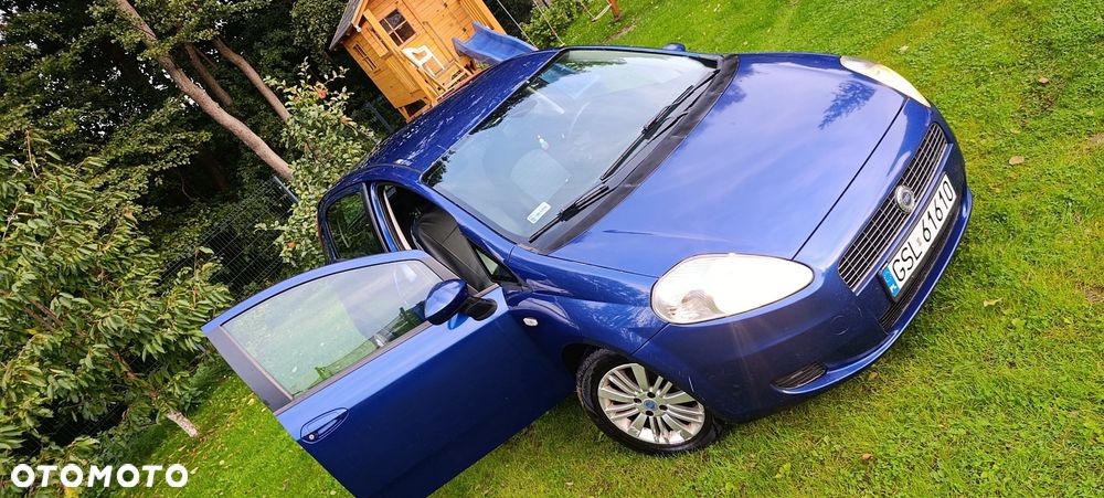 Fiat Punto - 18