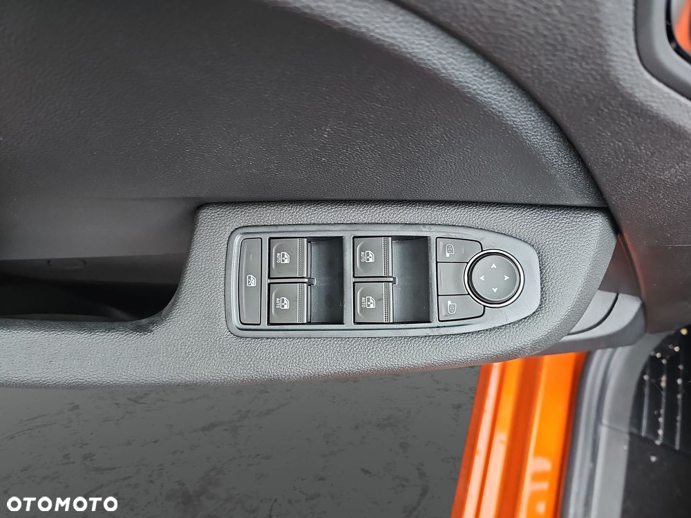 Renault Clio 1.0 TCe Evolution - 12