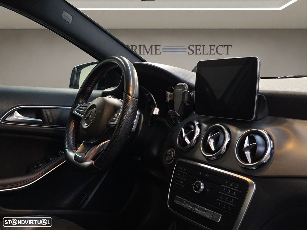 Mercedes-Benz GLA 220 d AMG Line - 14
