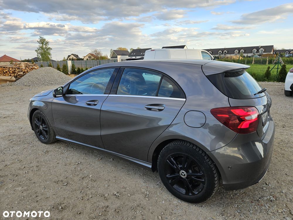 Mercedes-Benz Klasa A 180 (BlueEFFICIENCY) 7G-DCT Urban - 30
