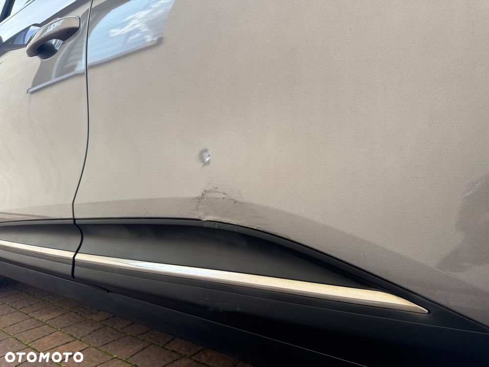 Renault Grand Scenic Energy TCe 130 S&S Bose Edition - 38