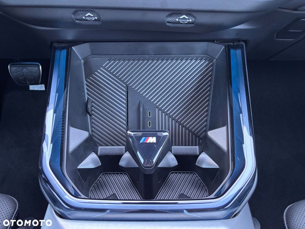 BMW X3 xDrive20 mHEV - 37