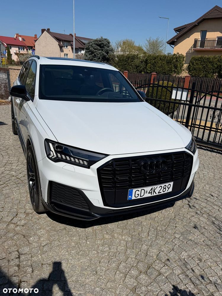 Audi Q7 ver-50-tdi-mhev-quattro-s-line-tiptr - 3