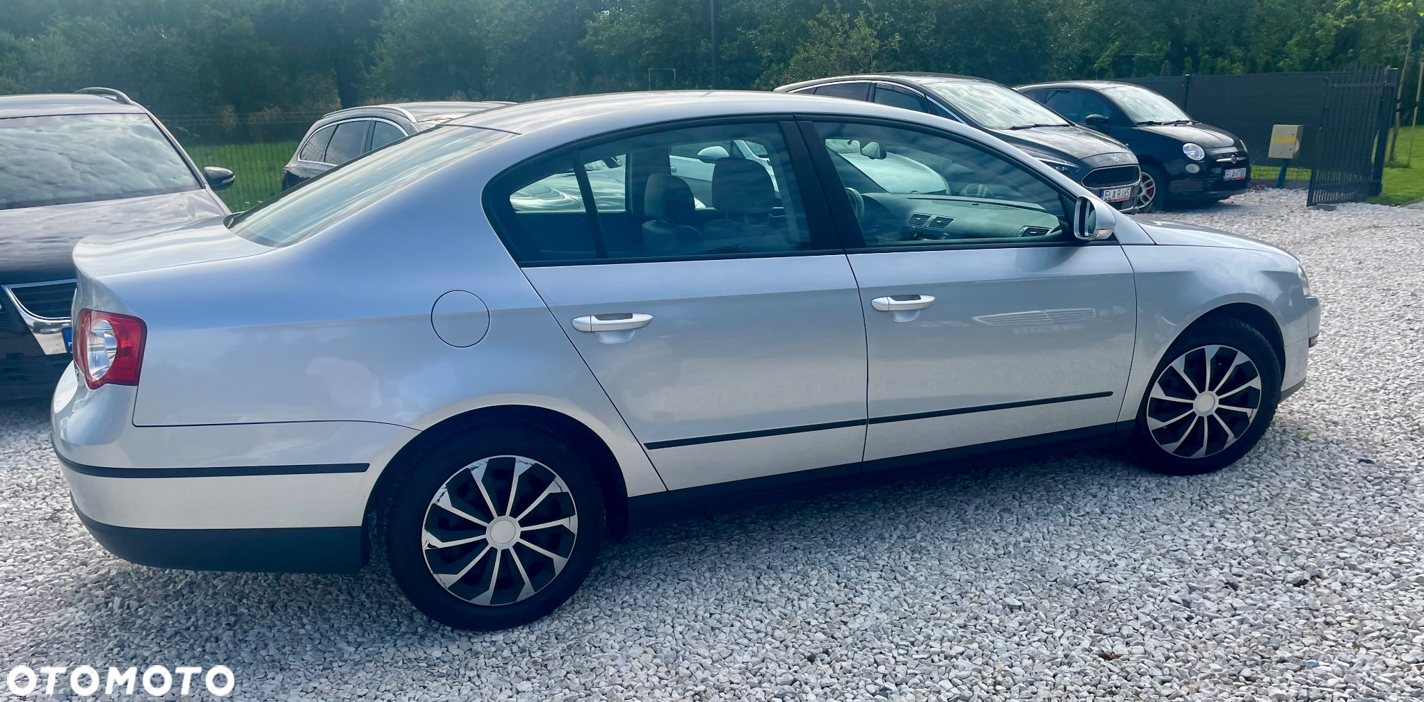 Volkswagen Passat - 15