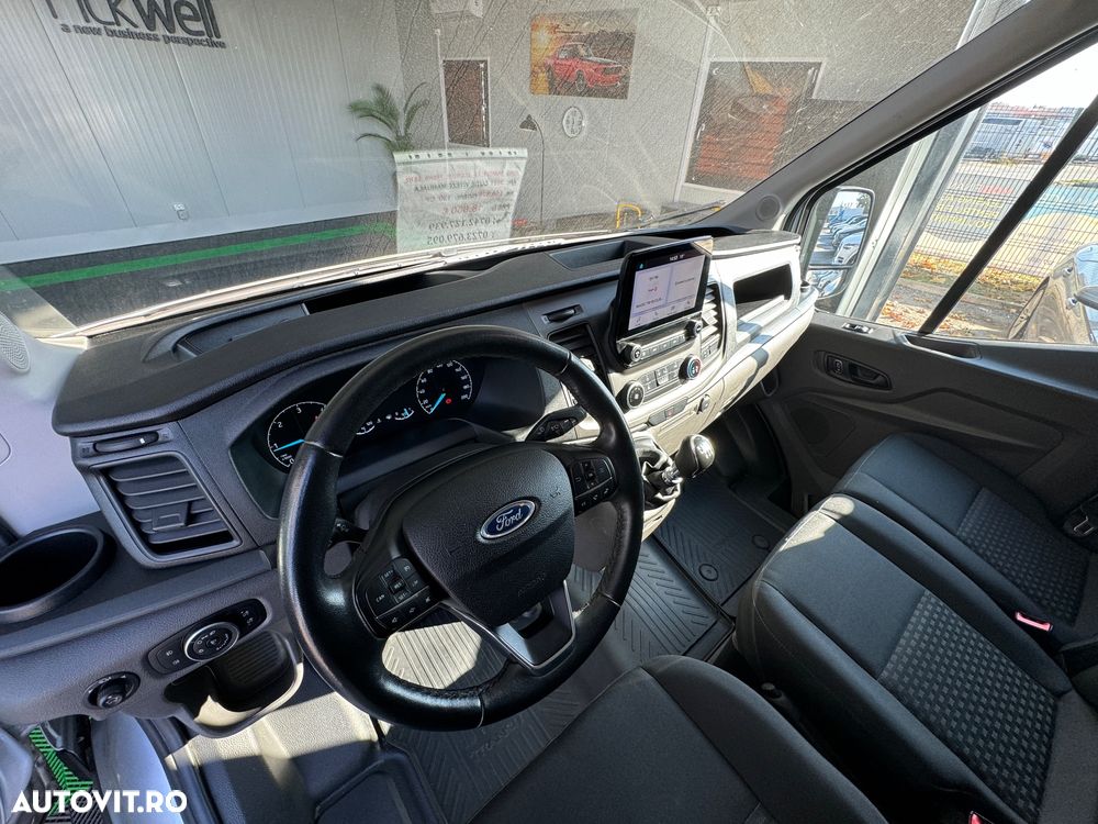 Ford Transit - 13