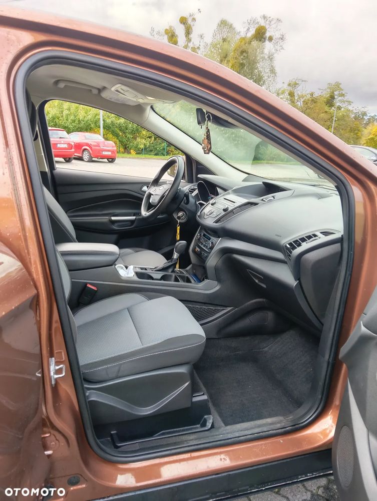 Ford Escape 1.5 EcoBoost AWD SE - 11