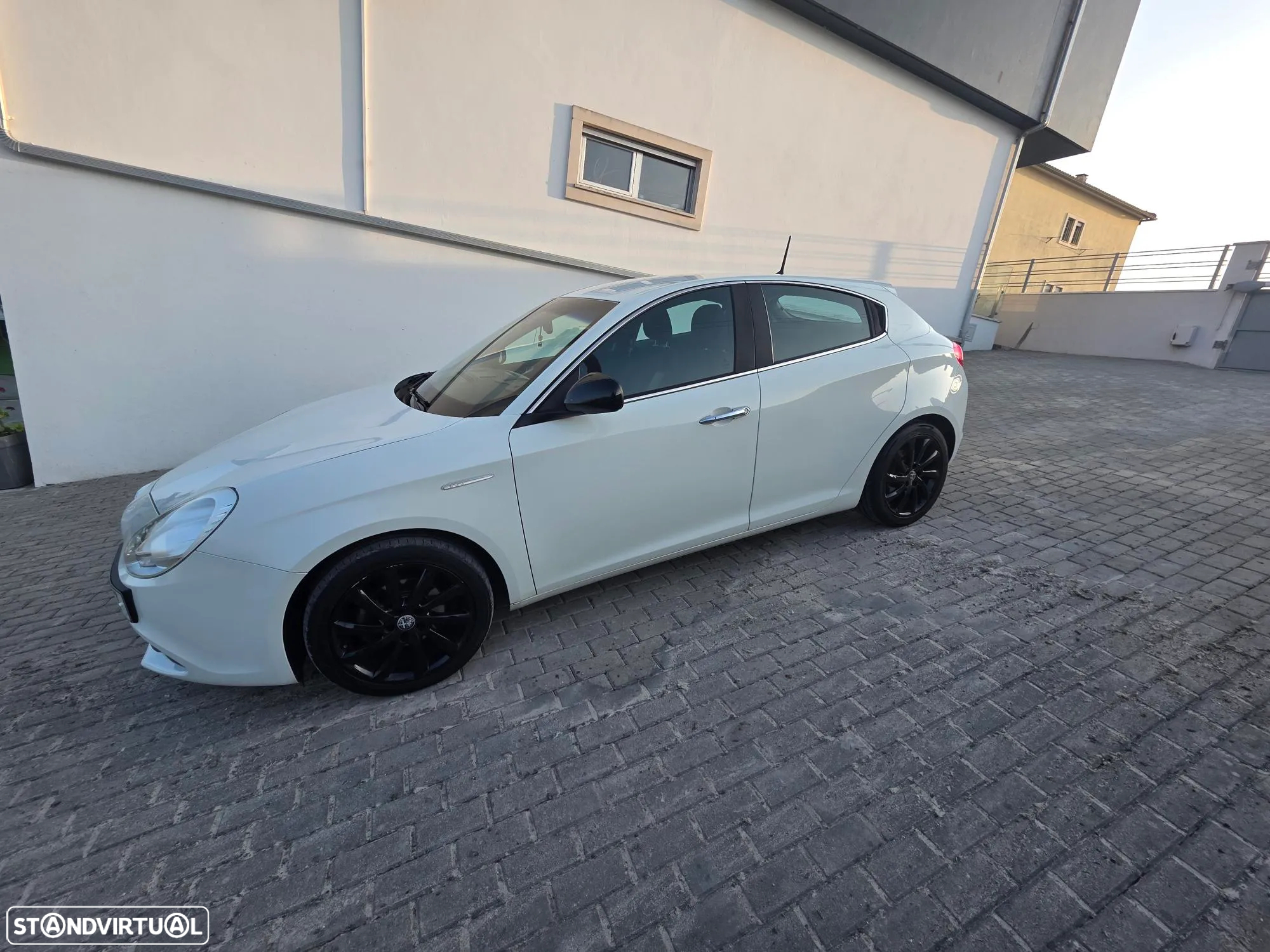 Alfa Romeo Giulietta 1.6 JTDm Distinctive - 5
