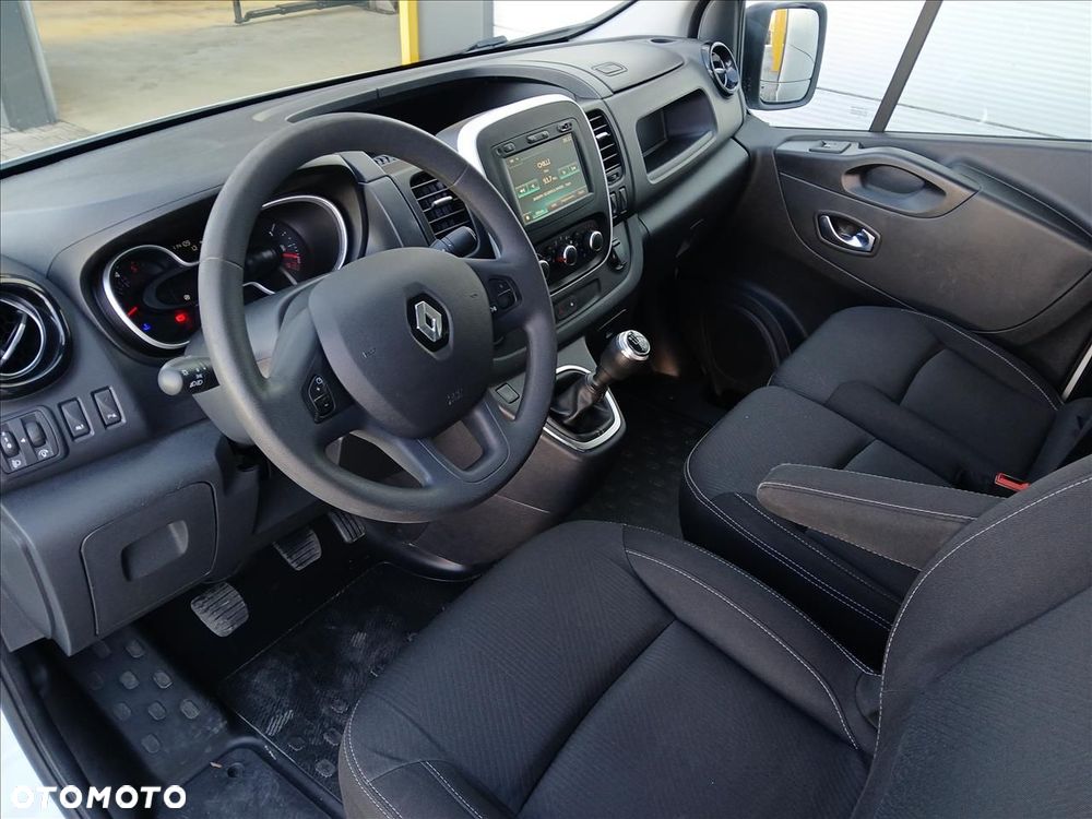 Renault trafic - 8