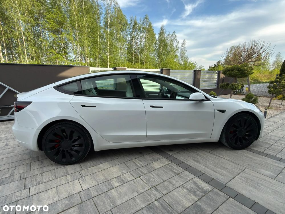 Tesla Model 3 - 2