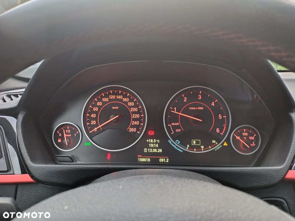 BMW Seria 3 316d - 5