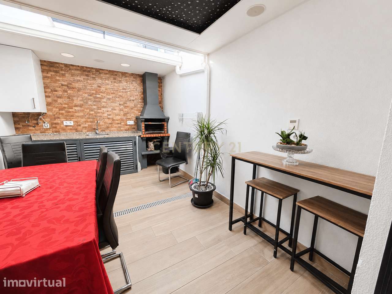 Moradia T3 remodelada – Torre da Marinha, Seixal - Grande imagem: 2/14
