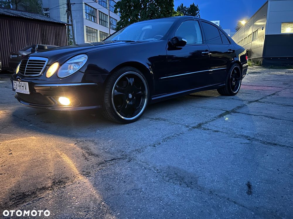 Mercedes-Benz Klasa E 500 T Elegance - 16