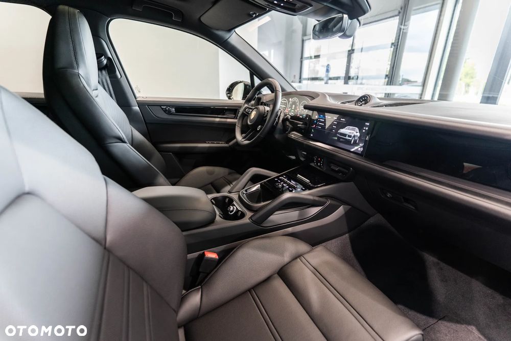 Porsche Cayenne E-Hybrid PHEV Black Edition - 15