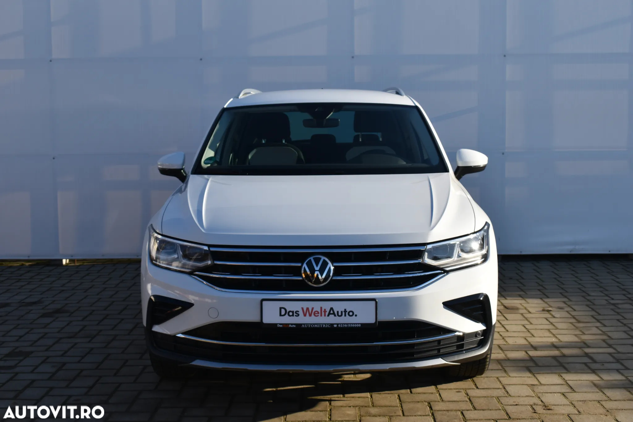 Volkswagen Tiguan 2.0 TDI SCR 4MOTION DSG Elegance - 2