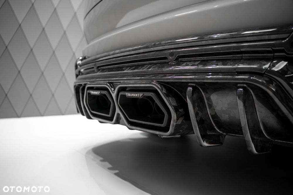 Rolls-Royce Cullinan - 11