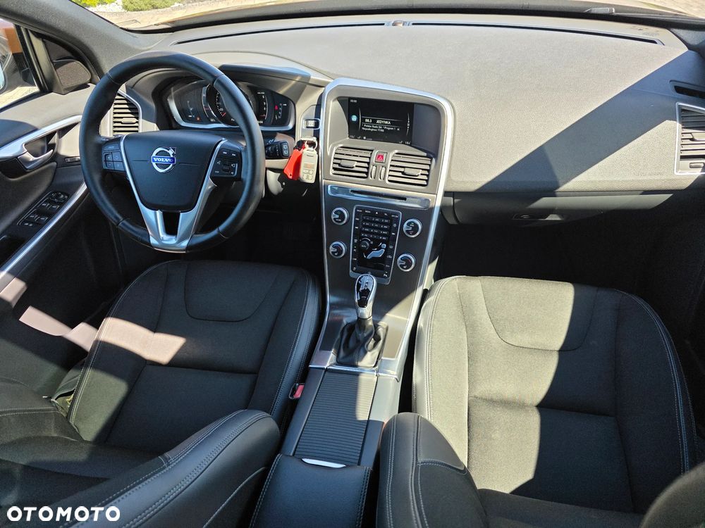 Volvo XC 60 D4 Drive-E Summum - 7