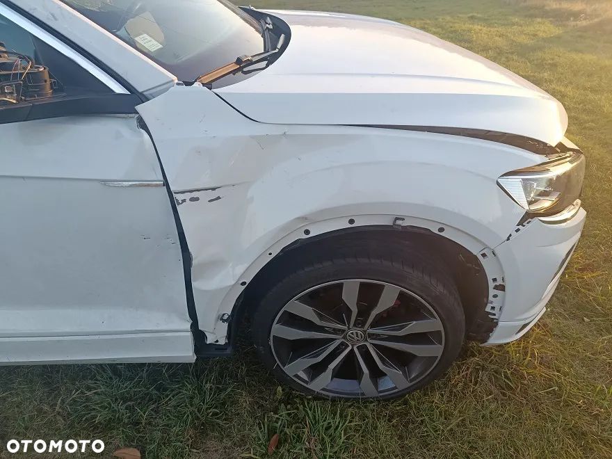 Volkswagen T-Roc - 3