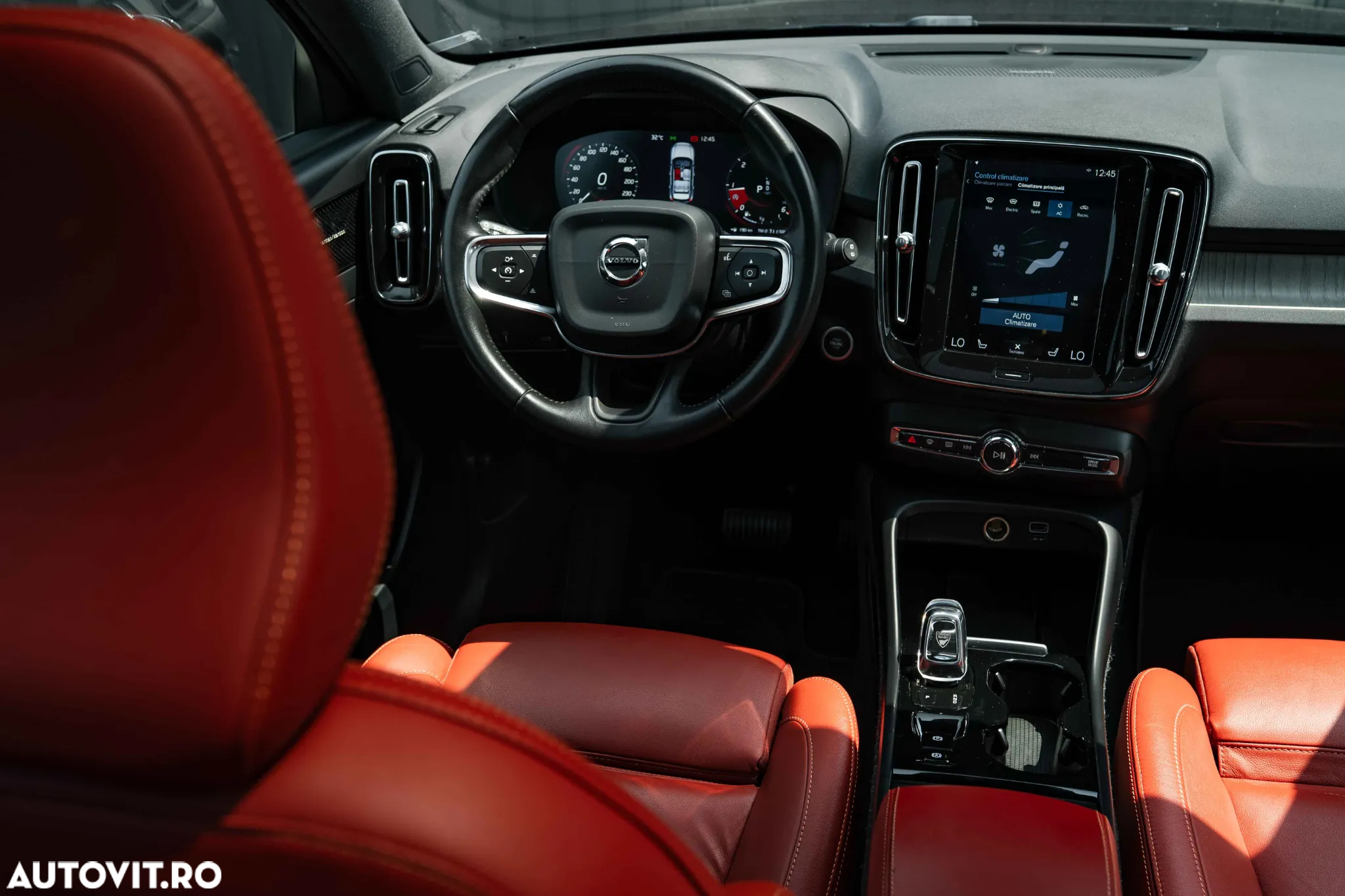 Volvo XC 40 D4 AWD Inscription - 7