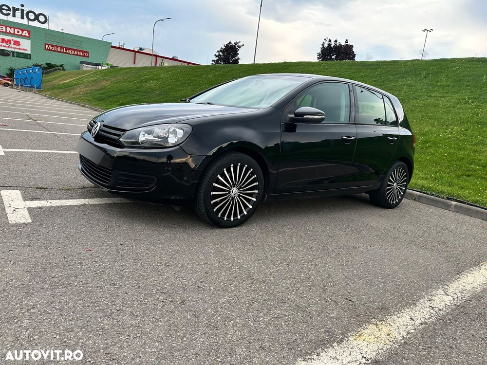 Volkswagen Golf - 6
