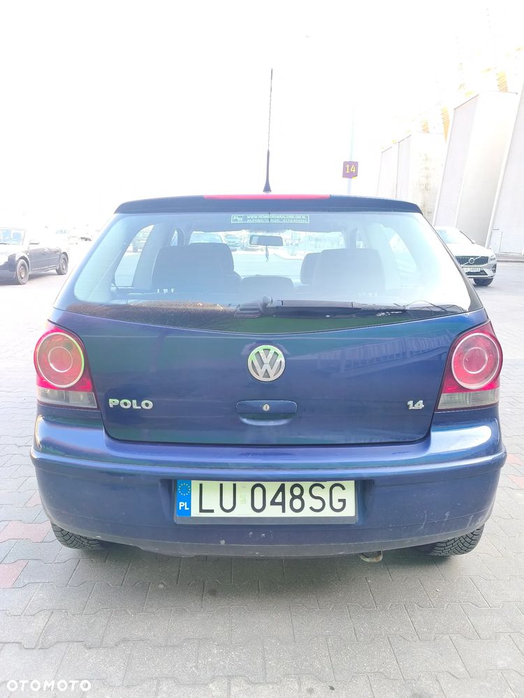 Volkswagen Polo 1.4 16V Comfortline - 6