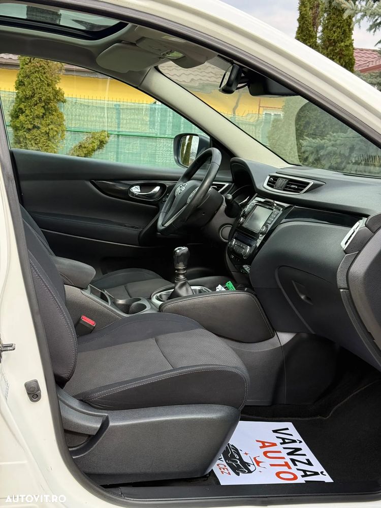 Nissan Qashqai 1.5 DCI N-Connecta - 8