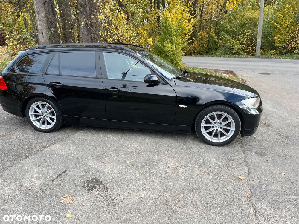 BMW Seria 3 320d DPF Touring - 5