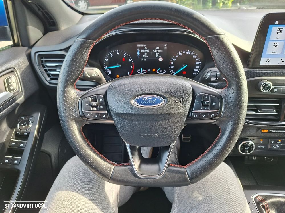 Ford Focus 1.0 EcoBoost S&S ST-LINE - 14