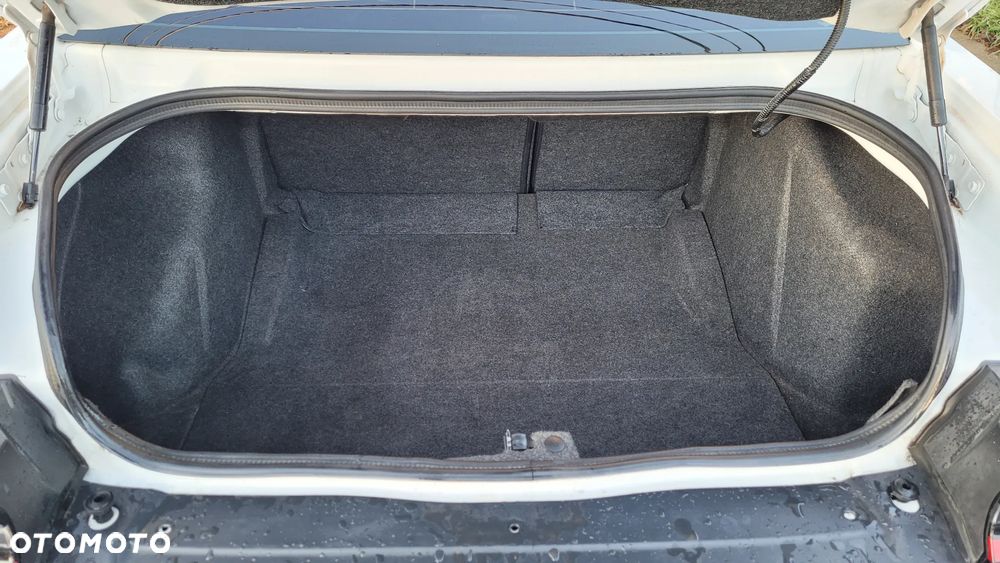 Dodge Challenger - 26