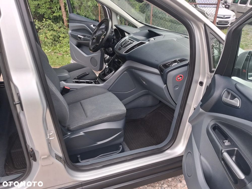 Ford C-MAX - 22