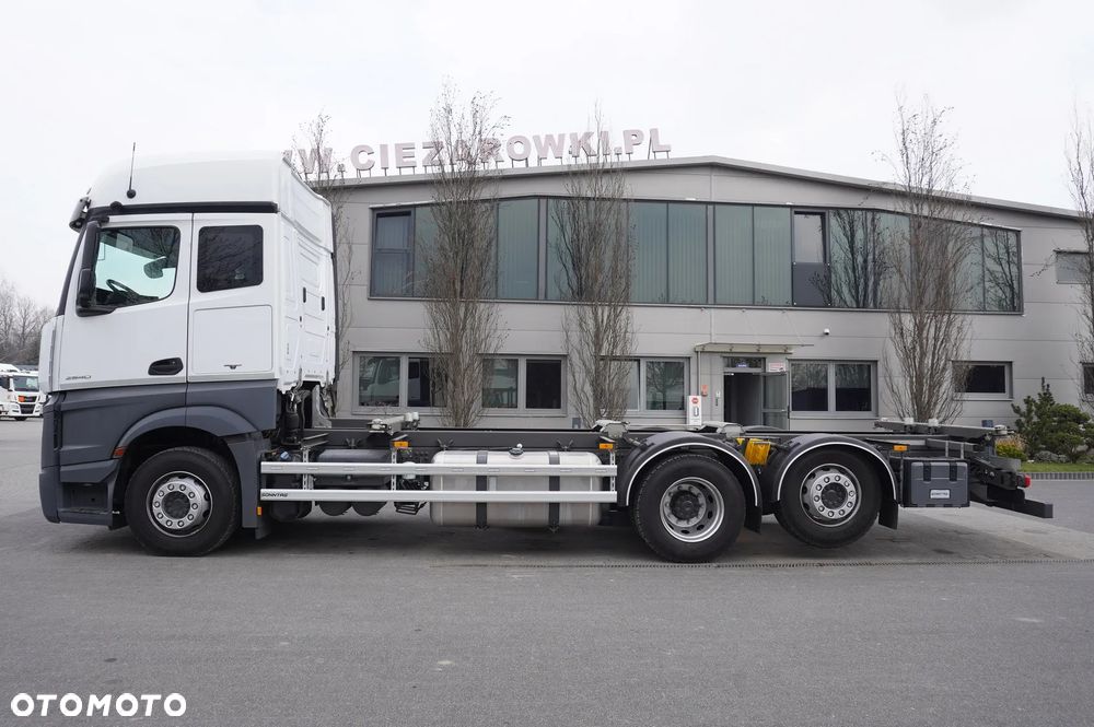 Mercedes-Benz Actros 2540 6x2 / 40 tys. km! / Kabina 5 siedzeń! / BDF / 6 sztuk - 5