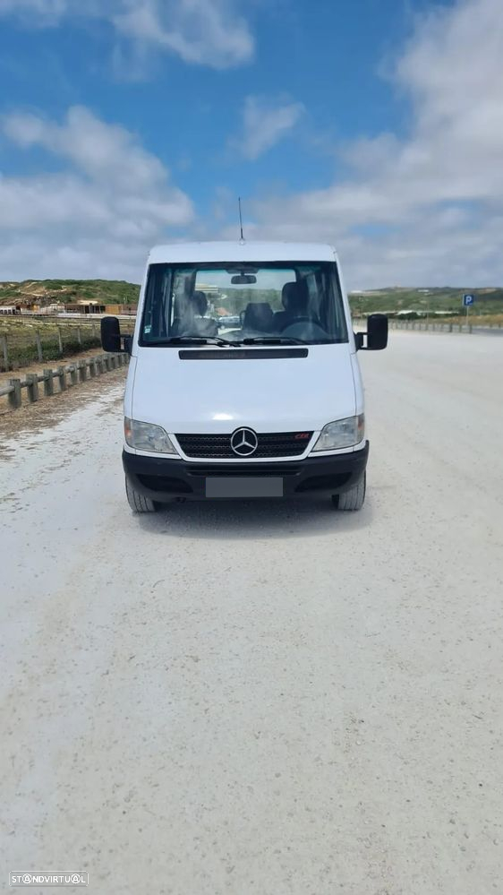 Mercedes-Benz Sprinter - 7