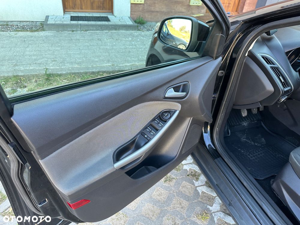 Ford Focus 1.6 TDCi DPF Trend - 17