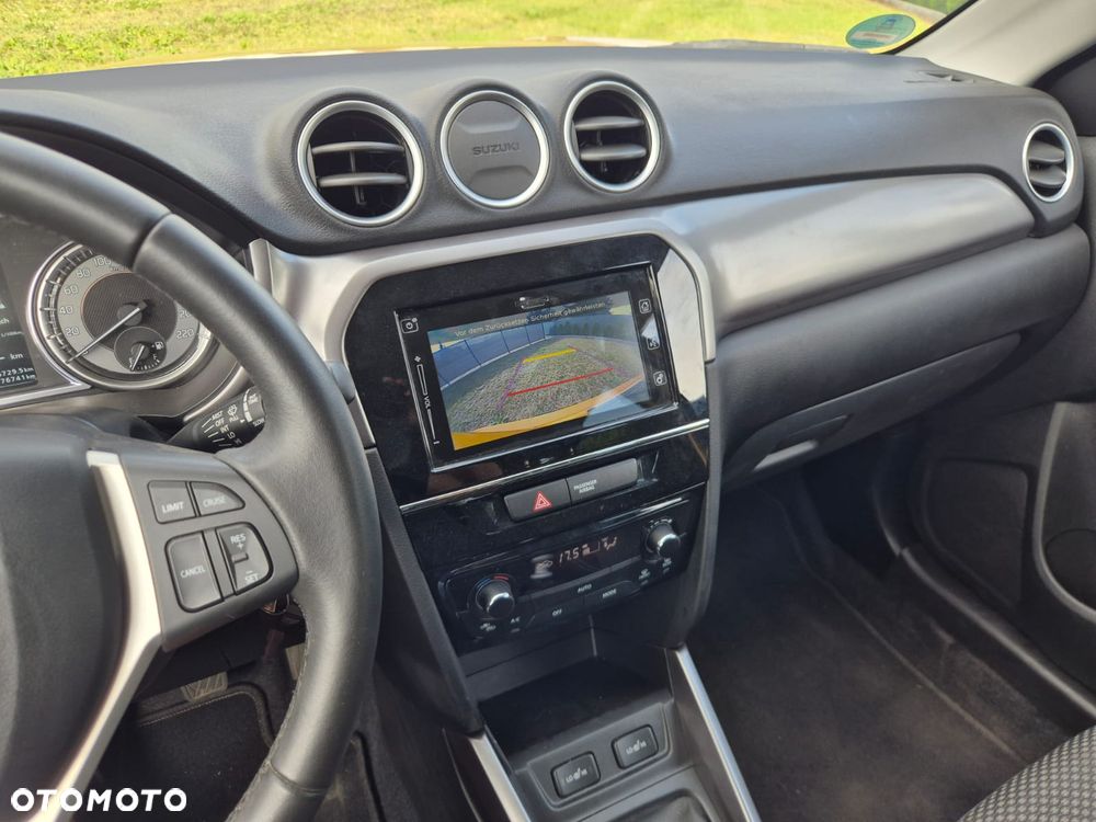 Suzuki Vitara 1.4 Boosterjet Comfort - 24