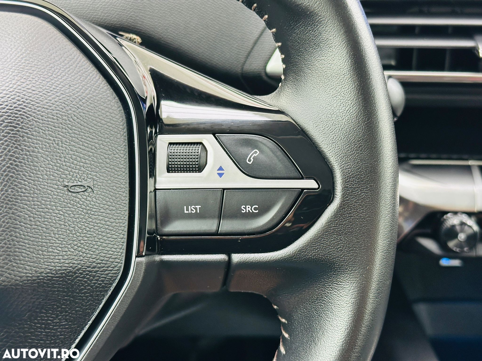 Peugeot 5008 - 35