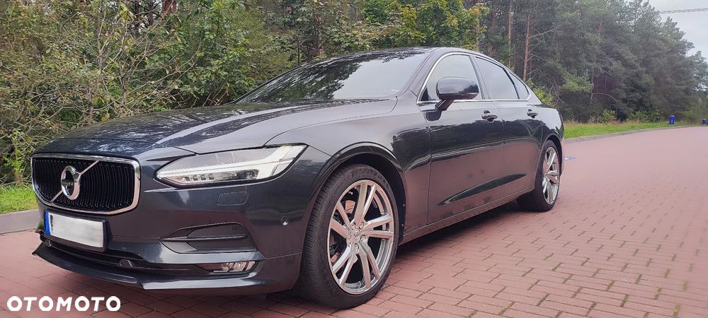 Volvo S90 D4 SCR Momentum Pro - 10