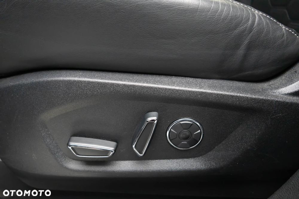 Ford S-Max 2.0 TDCi Bi-Turbo Vignale PowerShift - 14