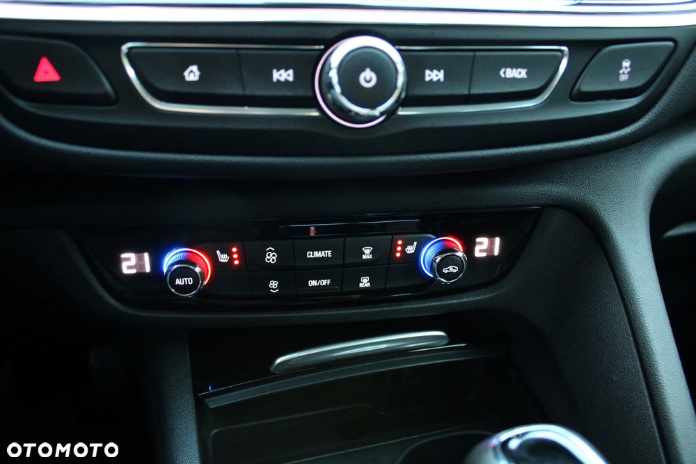 Opel Insignia CT 1.5 T Elite S&S - 33