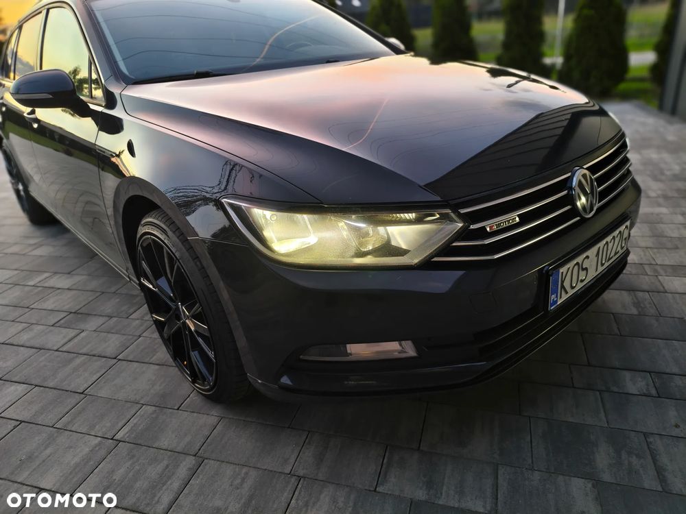 Volkswagen Passat 2.0 TDI BMT 4Mot Highline - 28