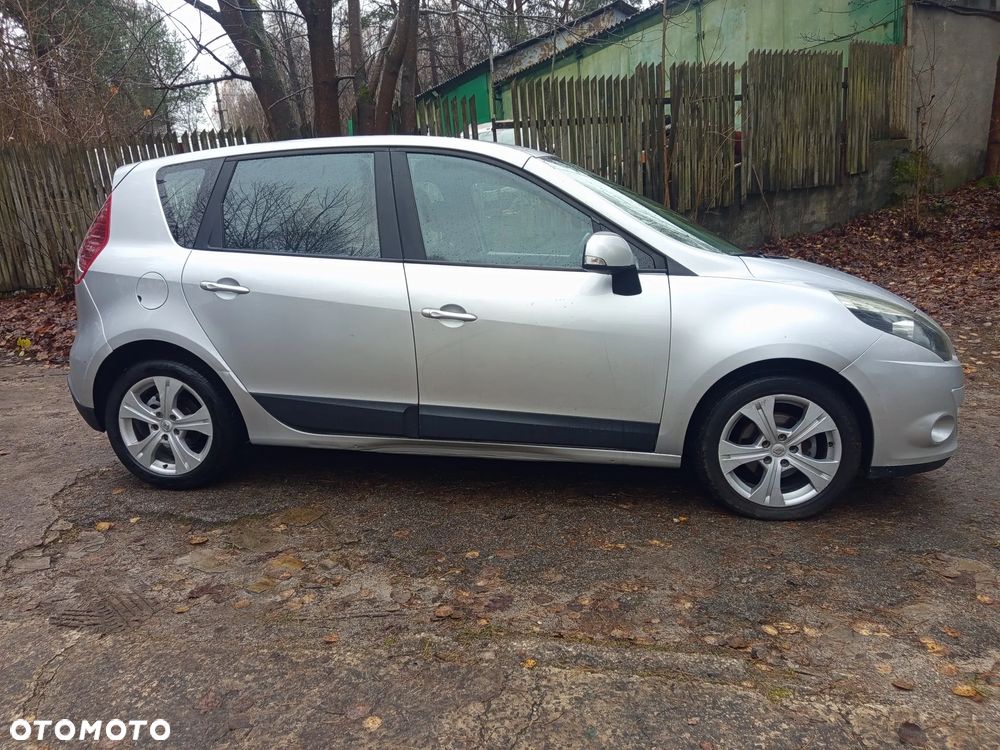 Renault Scenic - 4