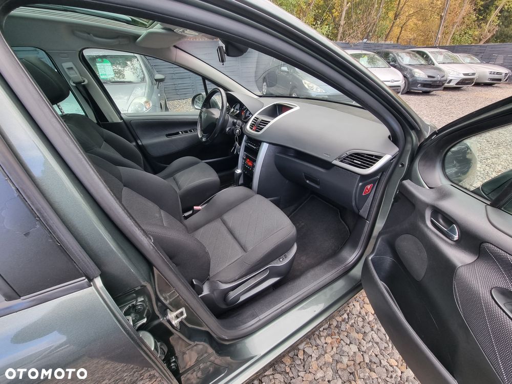 Peugeot 207 120 VTi Automatik Premium - 16