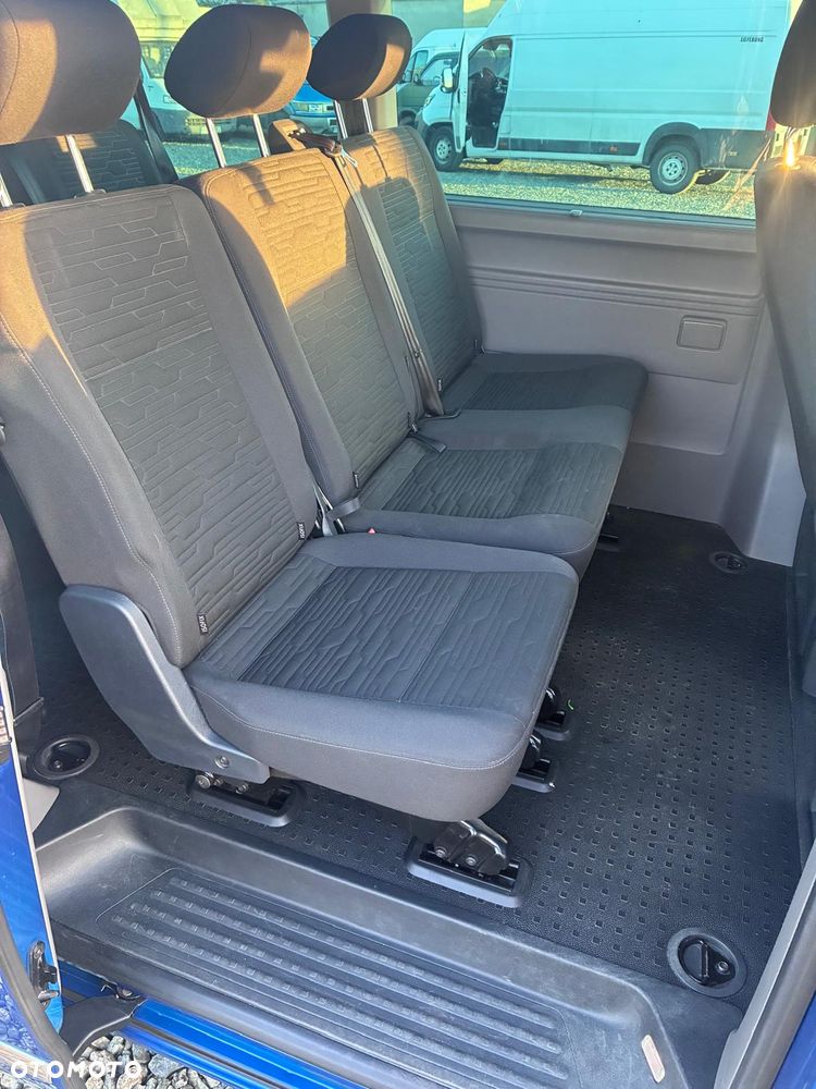 Volkswagen Caravelle 2.0 TDI L2 Comfortline - 5