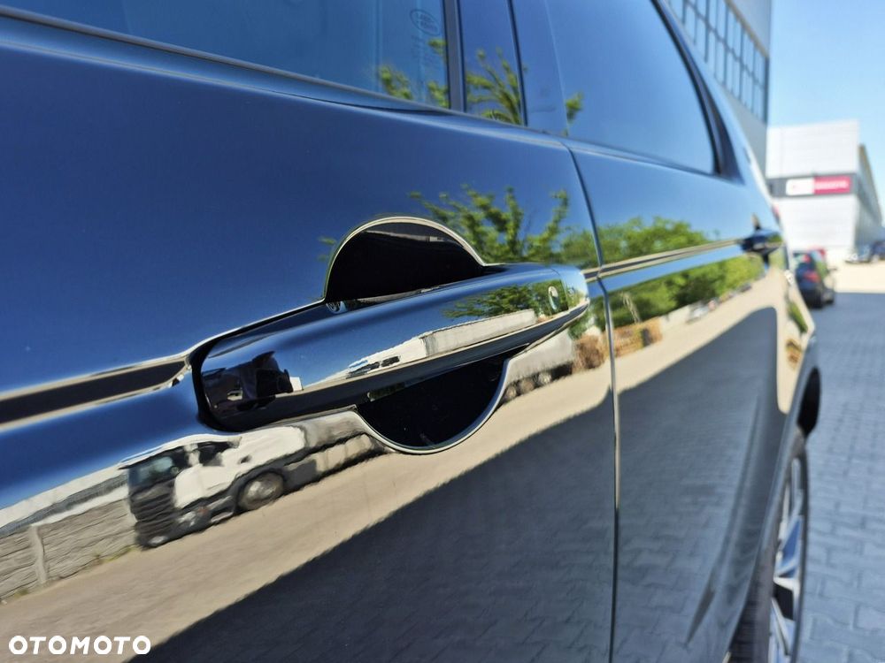 Land Rover Discovery Sport D200 Metropolitan - 17