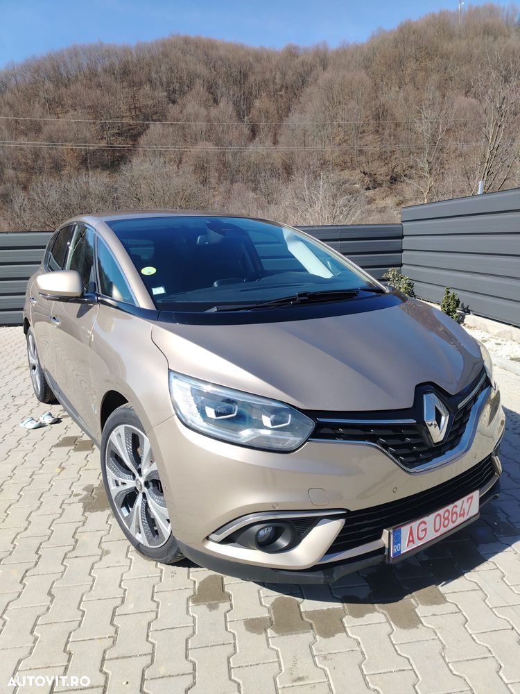 Renault Scenic - 1